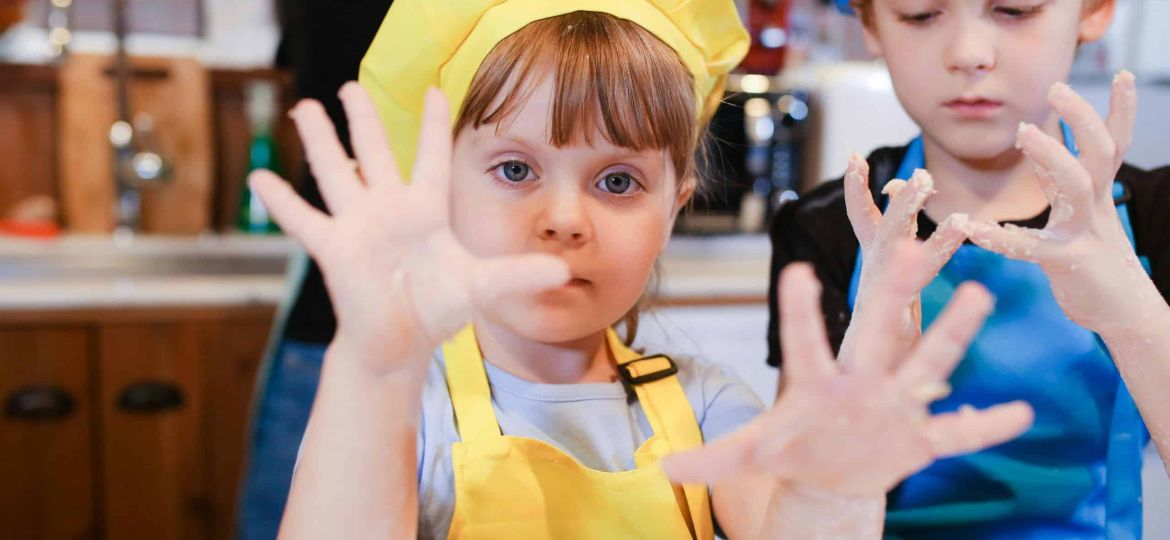 Children cooking (pexels-rdne-5593618)