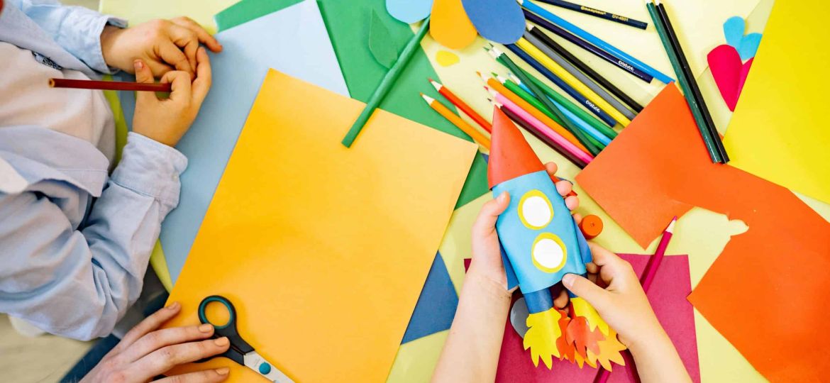 Children's Paper Art (pexels-yan-krukau-8612992)
